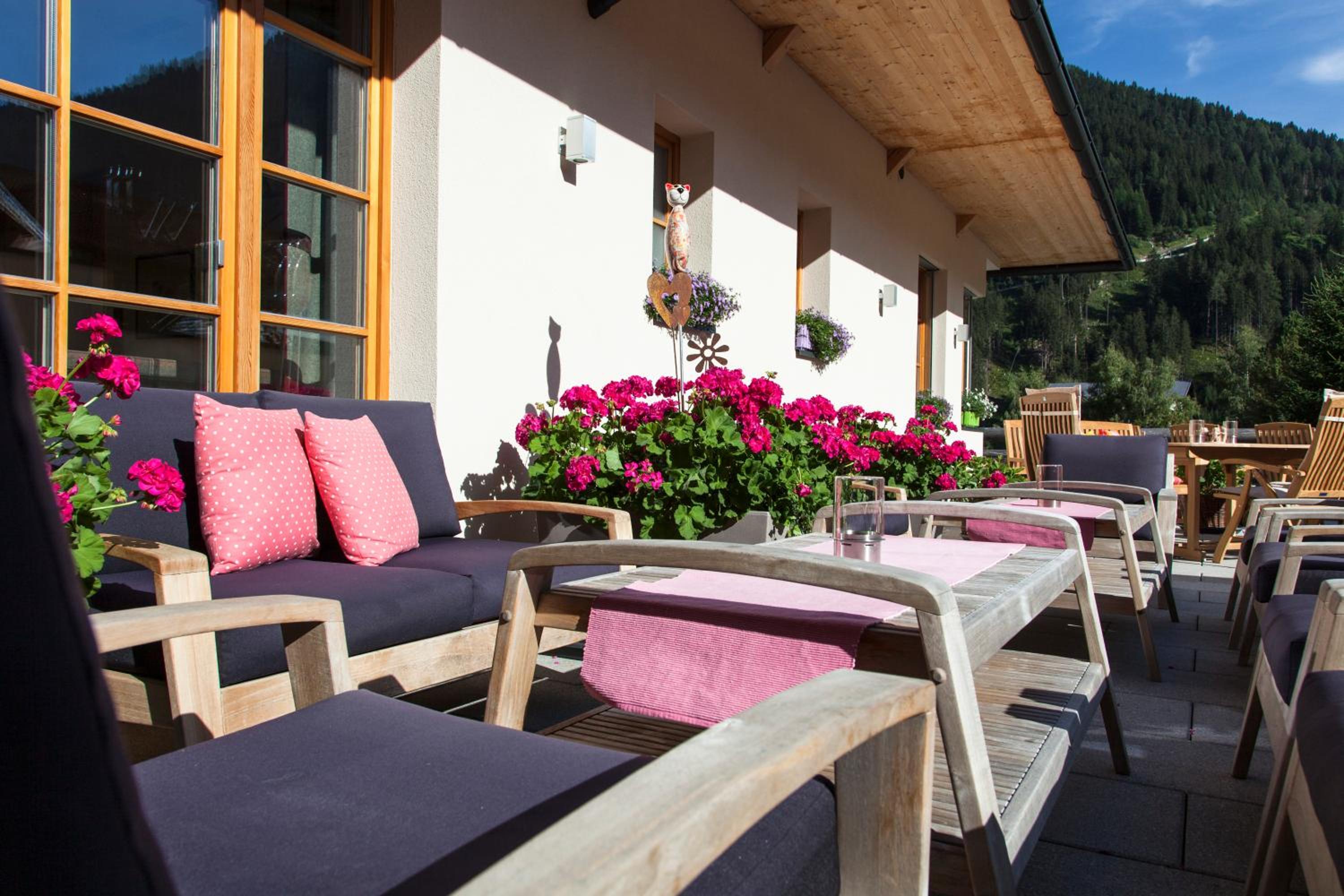 HOTEL Der Waldhof - Unique - A hidden gem - nature - organic - Eco