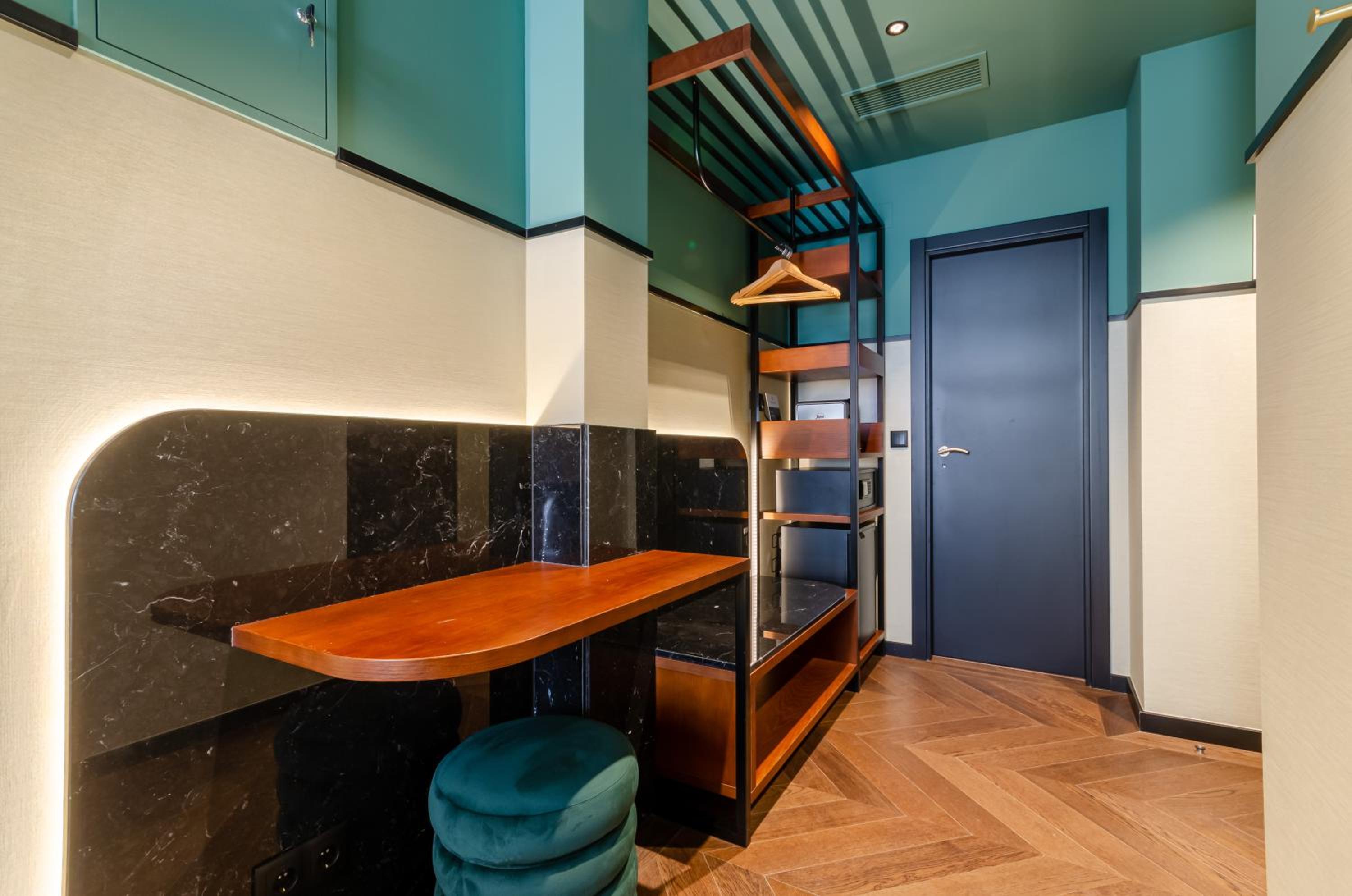 Nicola Rossio Hotel