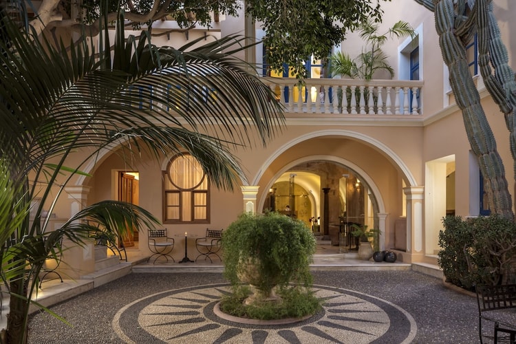 hotel image 0