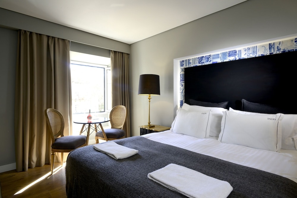 Dalma Old Town Suites
