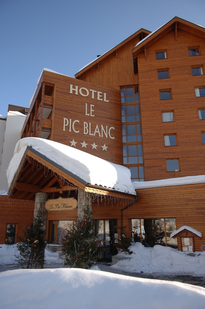 hotel image 0